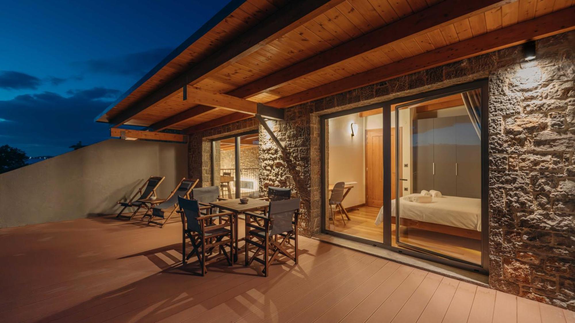 Real Life Homes Luxurious Seafront Villas Each With Their Own Private Pools Korakochori ภายนอก รูปภาพ