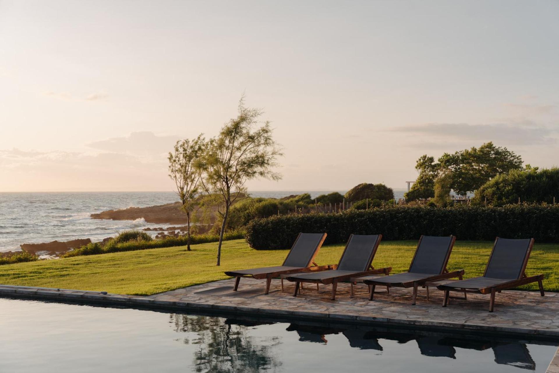 Real Life Homes Luxurious Seafront Villas Each With Their Own Private Pools Korakochori ภายนอก รูปภาพ
