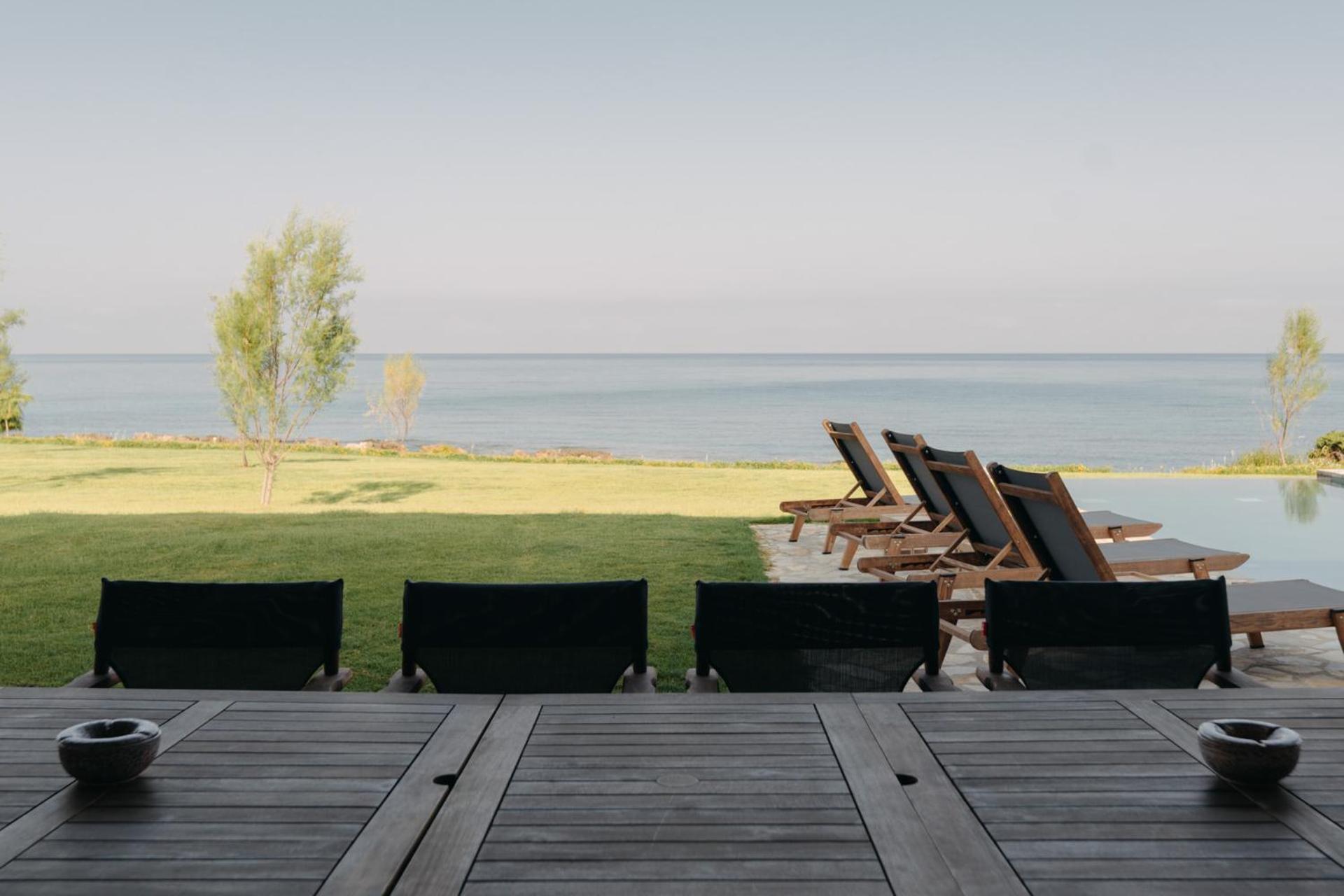 Real Life Homes Luxurious Seafront Villas Each With Their Own Private Pools Korakochori ภายนอก รูปภาพ